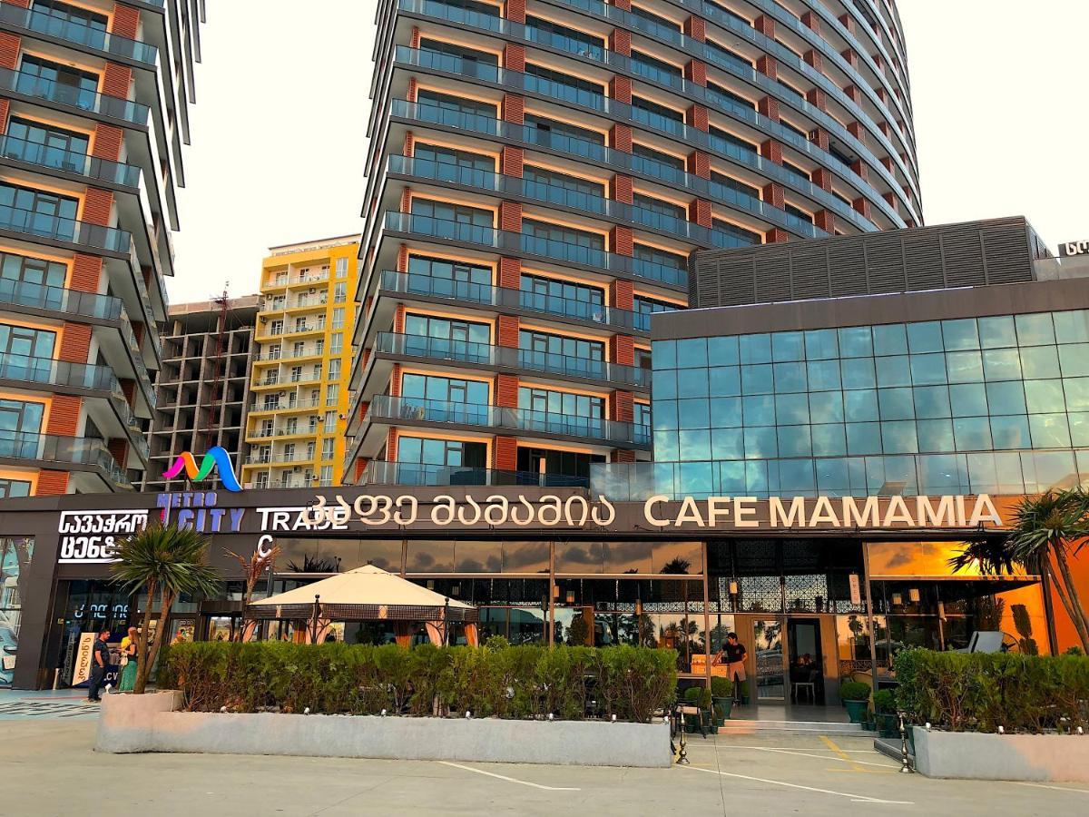 Orbi Beach Tower Aparts Batumi Eksteriør billede