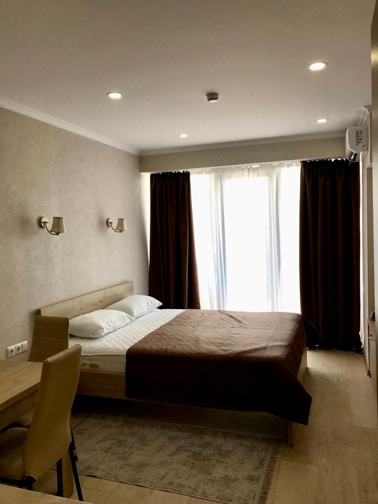 Orbi Beach Tower Aparts Batumi Eksteriør billede