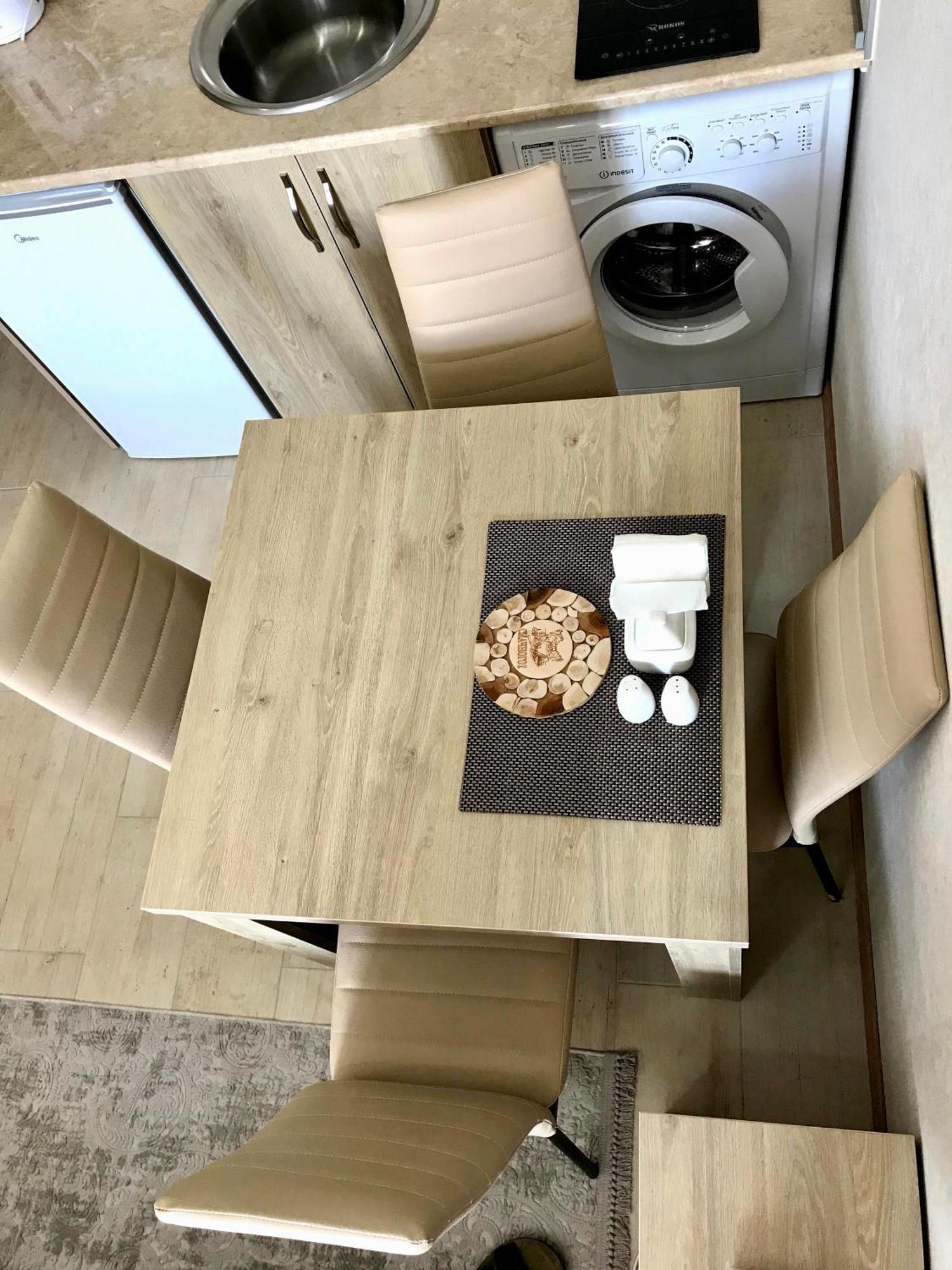 Orbi Beach Tower Aparts Batumi Eksteriør billede
