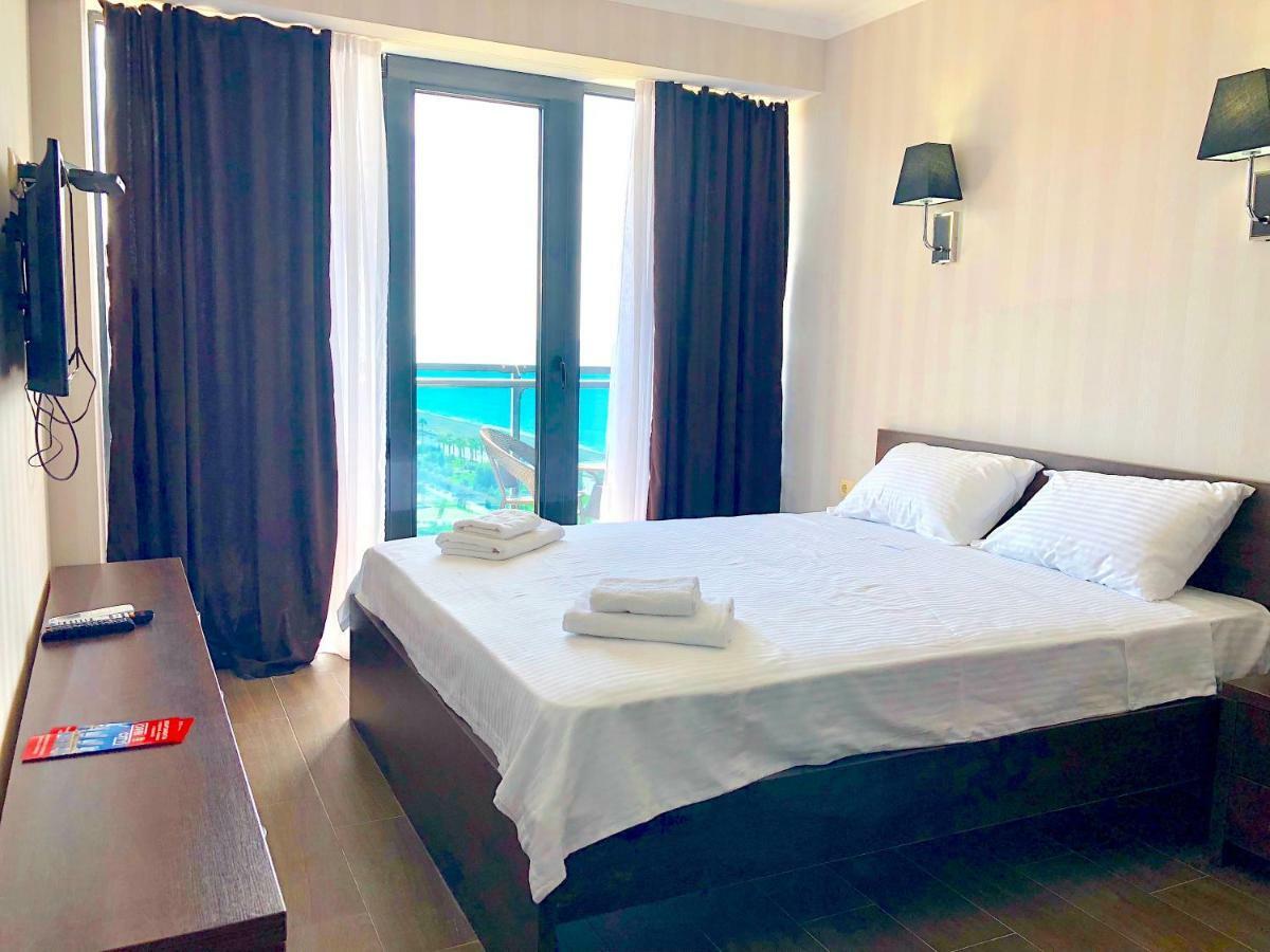 Orbi Beach Tower Aparts Batumi Eksteriør billede