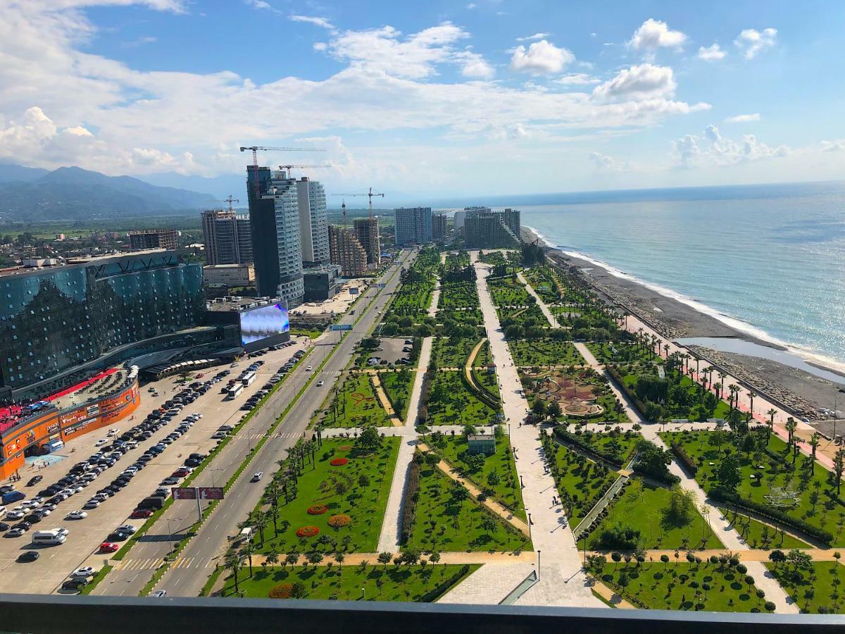 Orbi Beach Tower Aparts Batumi Eksteriør billede